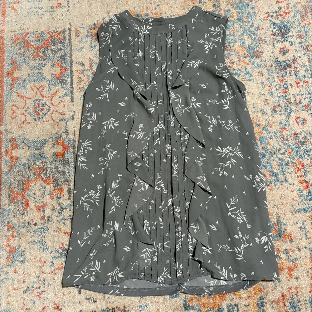 Ann Taylor sleeveless floral ruffle detail top